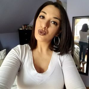 Meet your Posher, Ariel